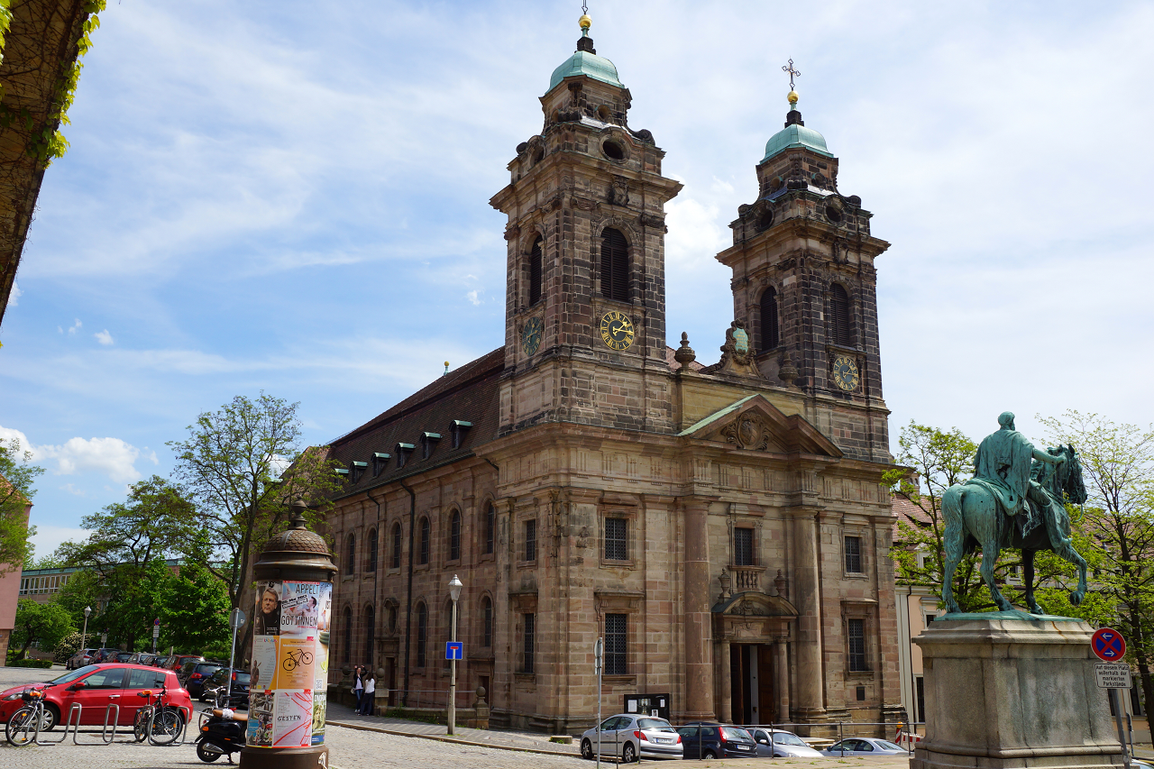 Выставка гей-искусства в немецкой церкви закрыта после критики — Телеканал  Благая Весть